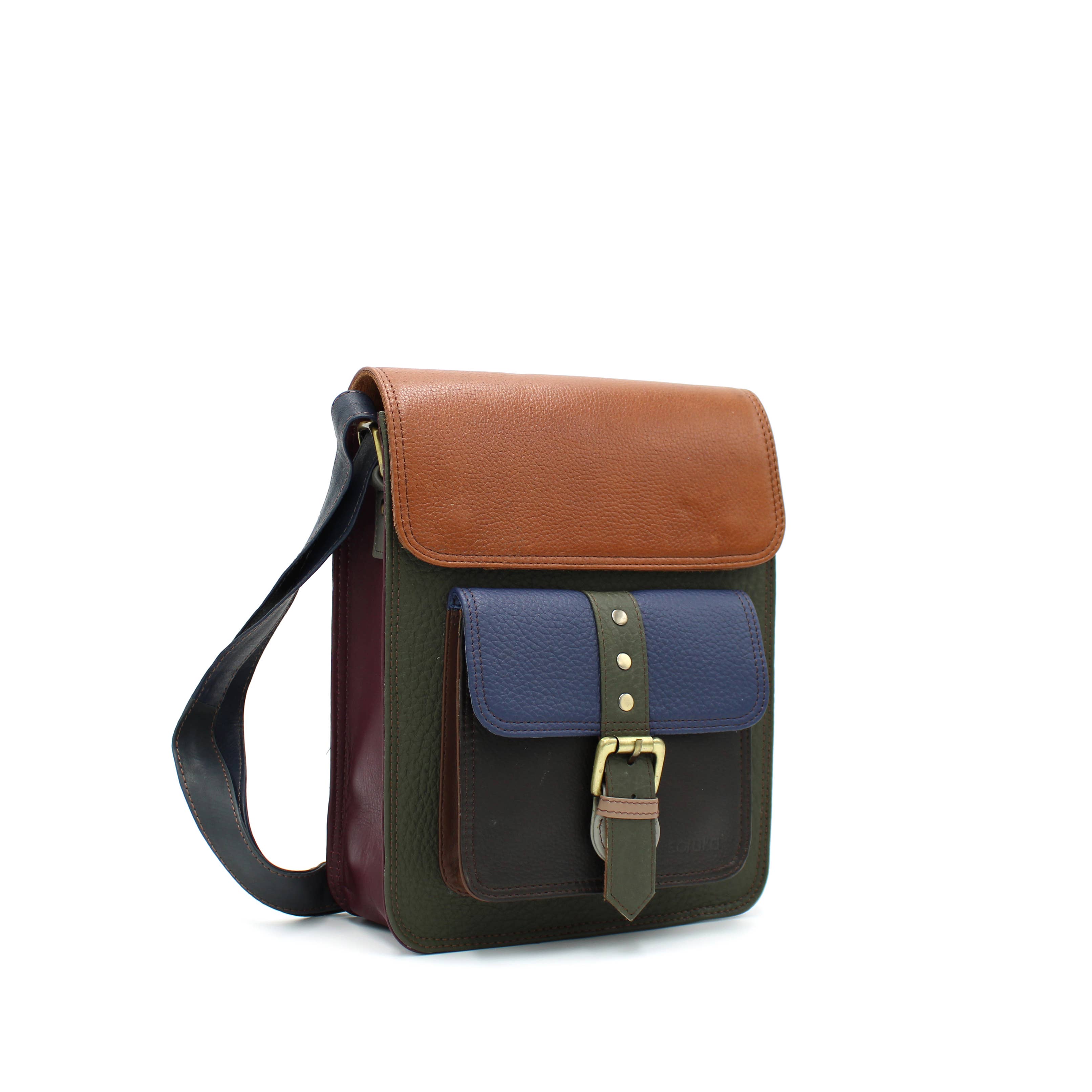 Soruka Isla · Unisex Leather Crossbody Bag