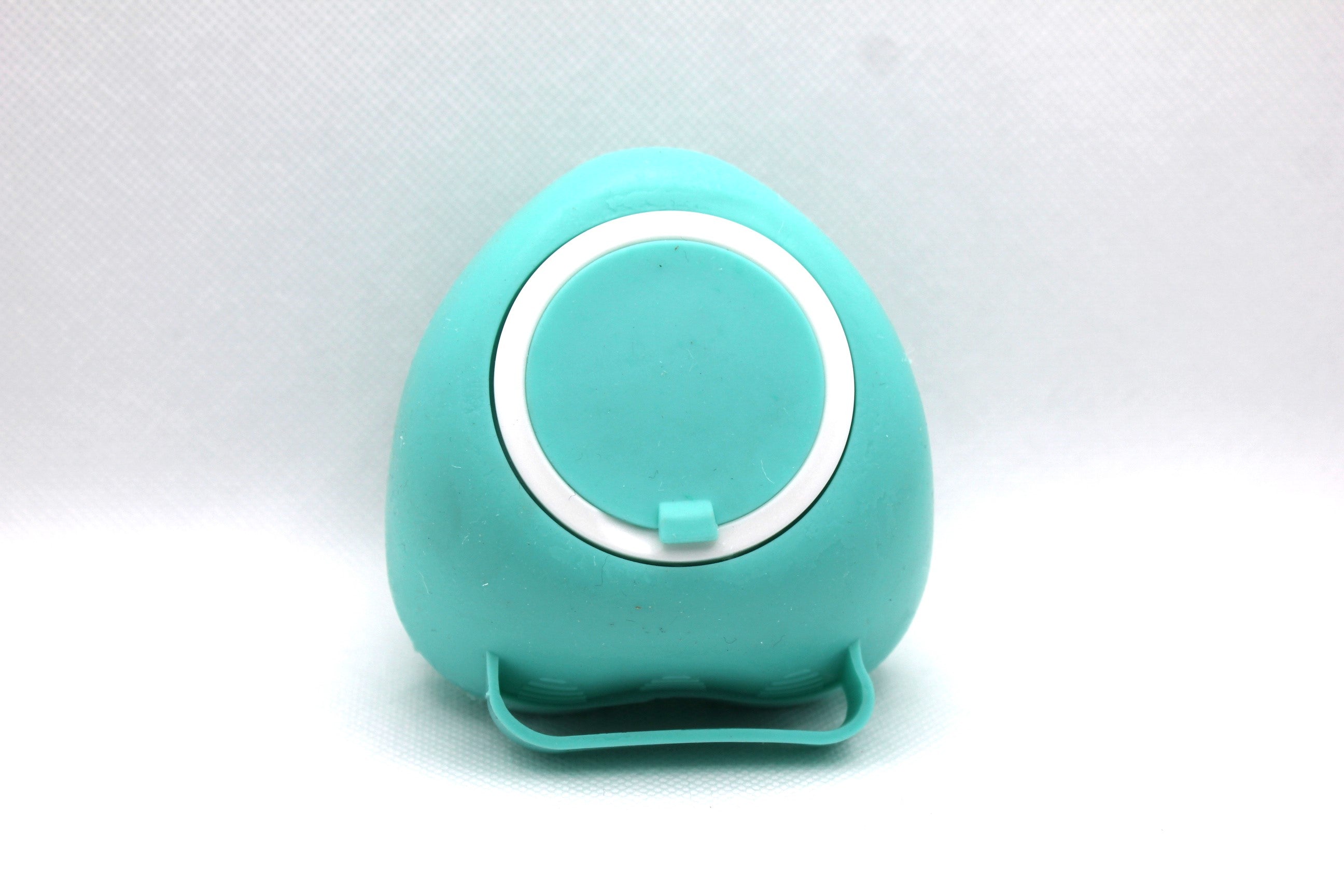 BrushPro Bath Brush The Ultimate Convenience for Pet Bath Time Sky Pandion